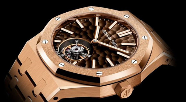 爱彼手表机芯受损解决办法详解