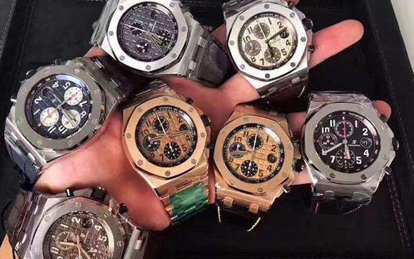 爱彼手表进水了是啥原因