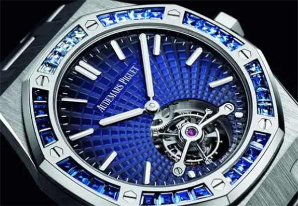 爱彼手表表蒙子坏了如何处理